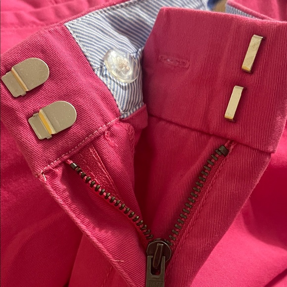 Size 8 Crown & Ivy Vibrant Pink Women's Shorts - Picture 6 of 6